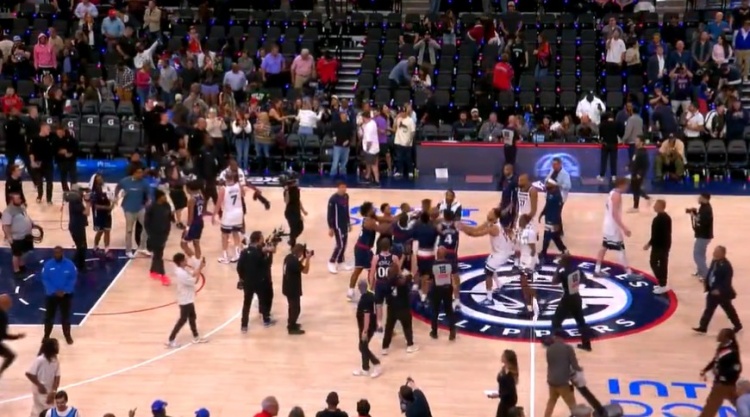 竞技宝官网-冷静!马瑟林和里德赛后因比赛用球归属发生争执 险酿大规模冲突